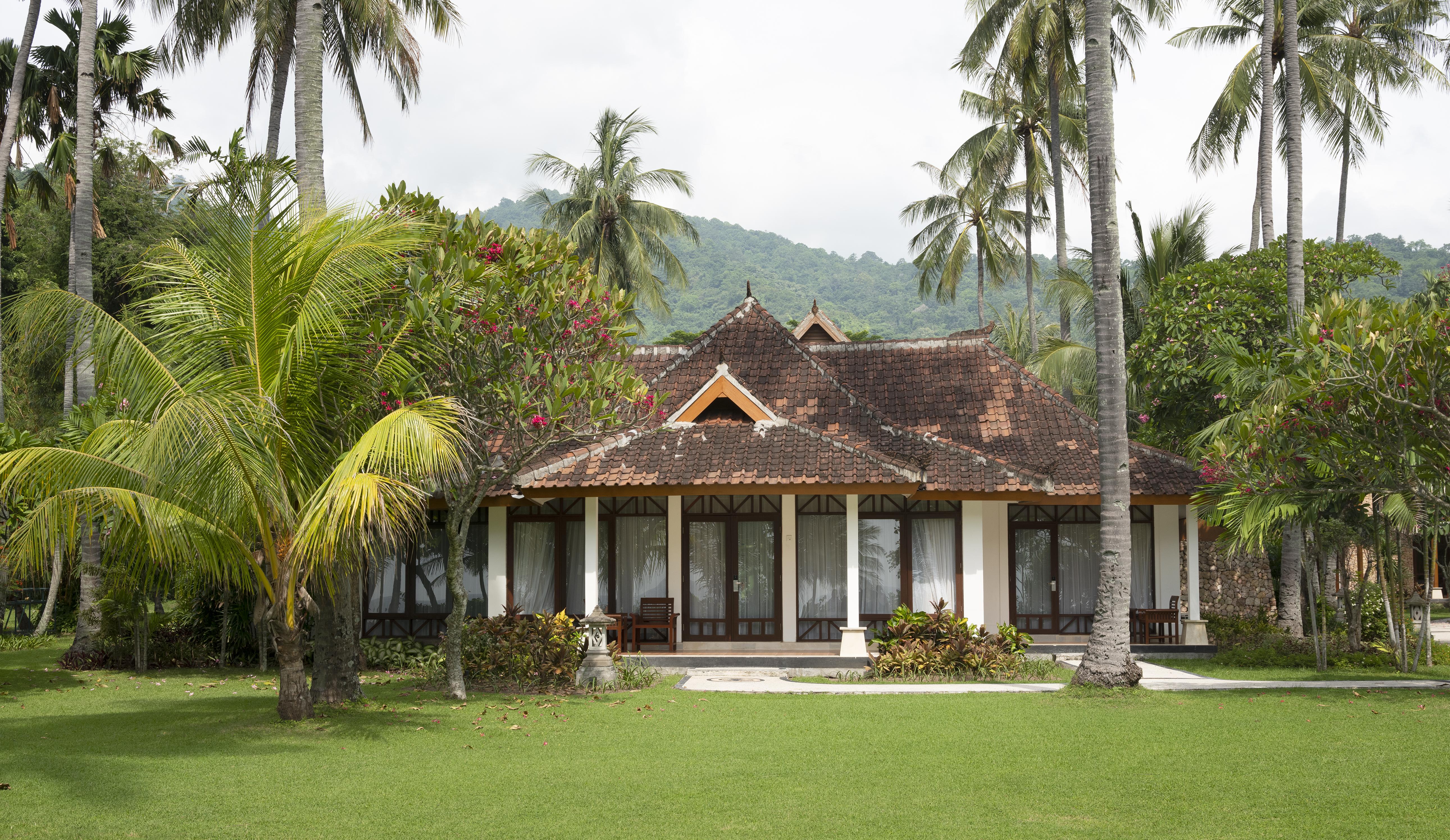 Lombok सहारा 4*