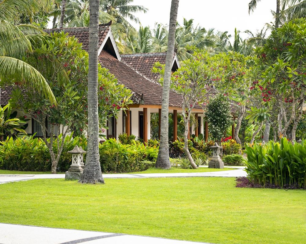 Lombok 4*